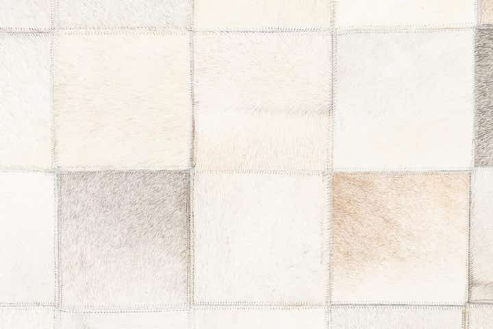 5' x 7' 10 Cowhide Leather Rug