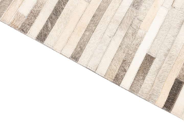 5' x 8' 2 Cowhide Leather Rug