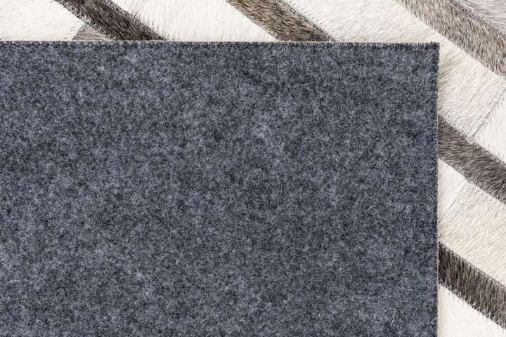 5' x 8' Cowhide Leather Rug