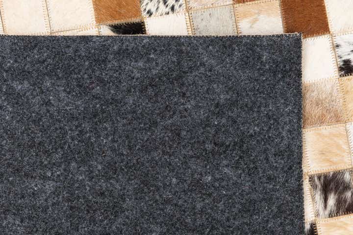 5' x 8' Cowhide Leather Rug
