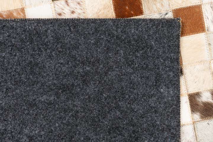 5' x 8' Cowhide Leather Rug