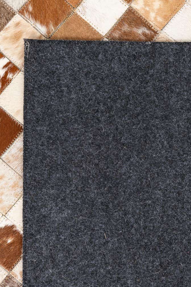 5' x 8' Cowhide Leather Rug