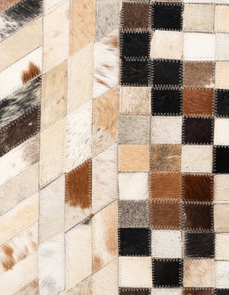 Detail image of 5' x 7' 10 Cowhide Leather Rug