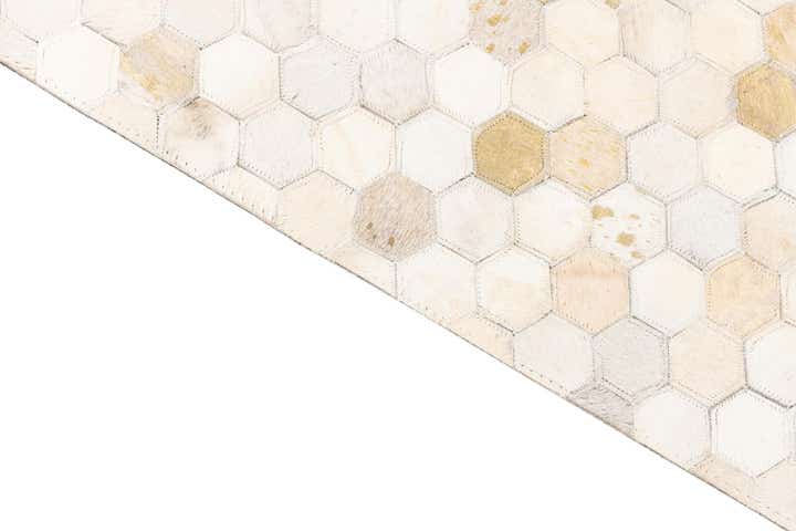 5' x 8' Cowhide Leather Rug
