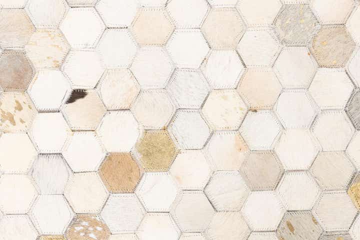 5' x 8' Cowhide Leather Rug