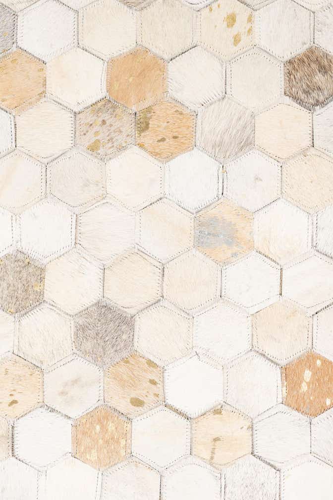 5' x 8' Cowhide Leather Rug