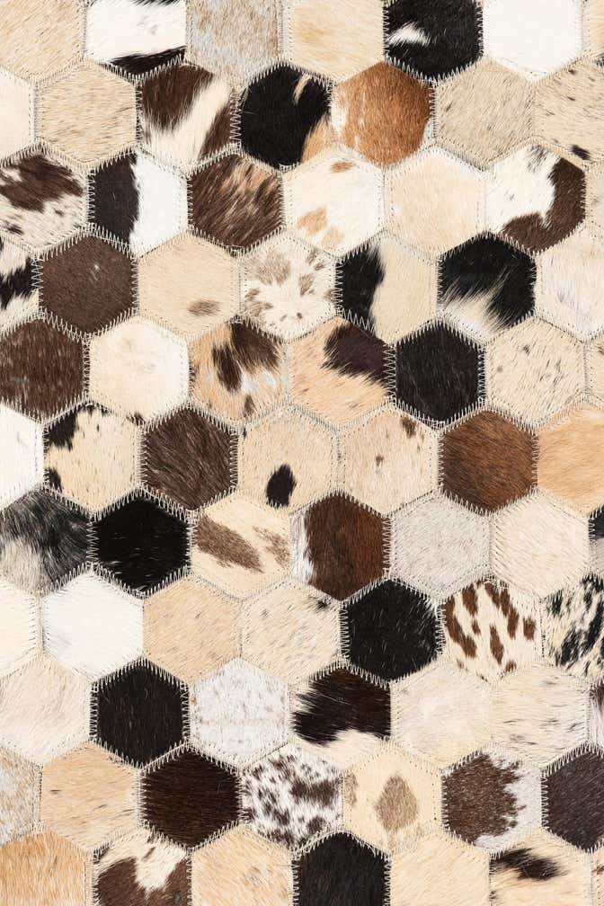 5' 2 x 8' Cowhide Leather Rug