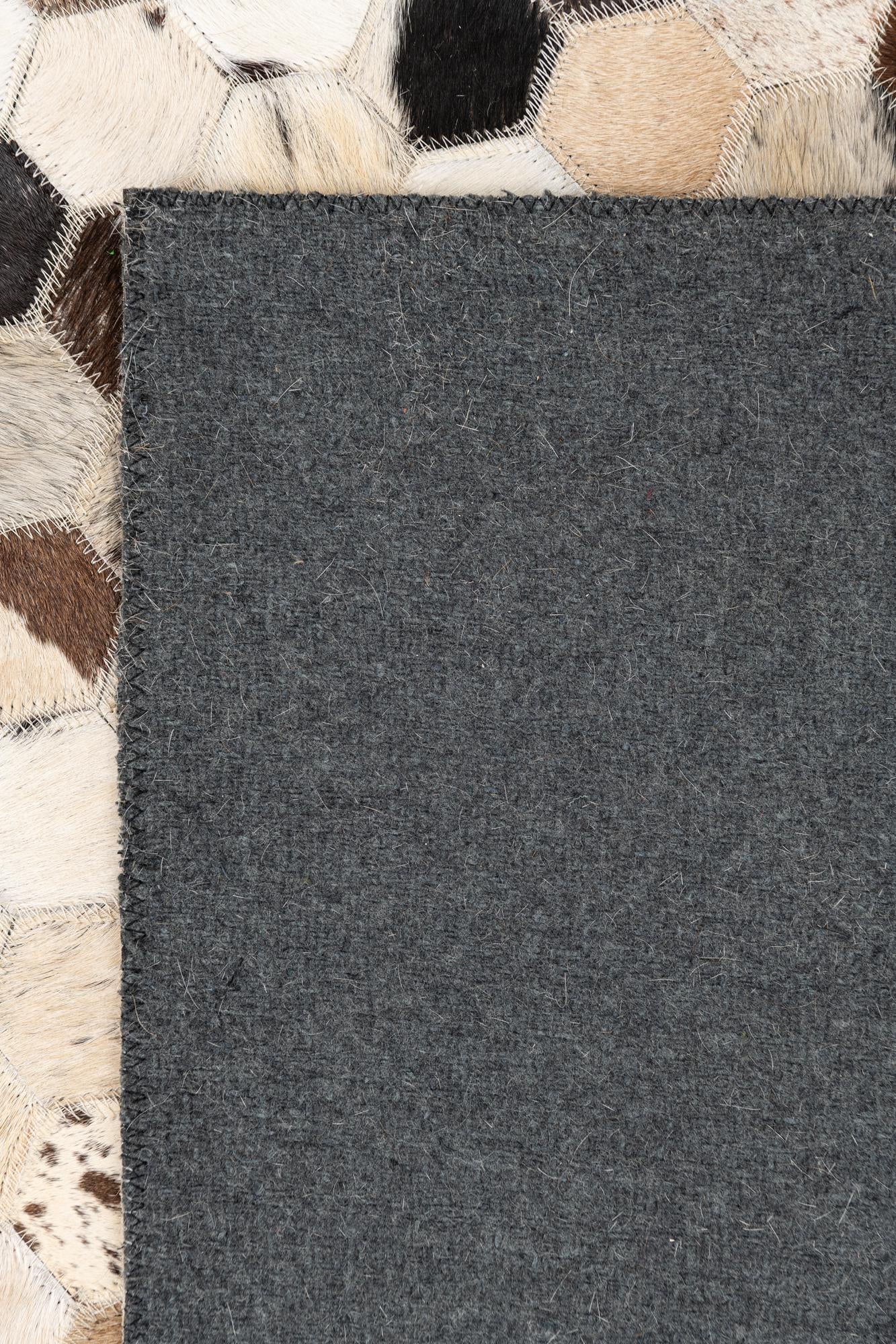 5' 2 x 8' Cowhide Leather Rug