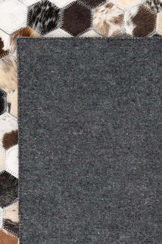 5' 1 x 8' Cowhide Leather Rug