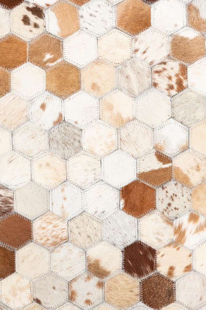5' 2 x 8' Cowhide Leather Rug