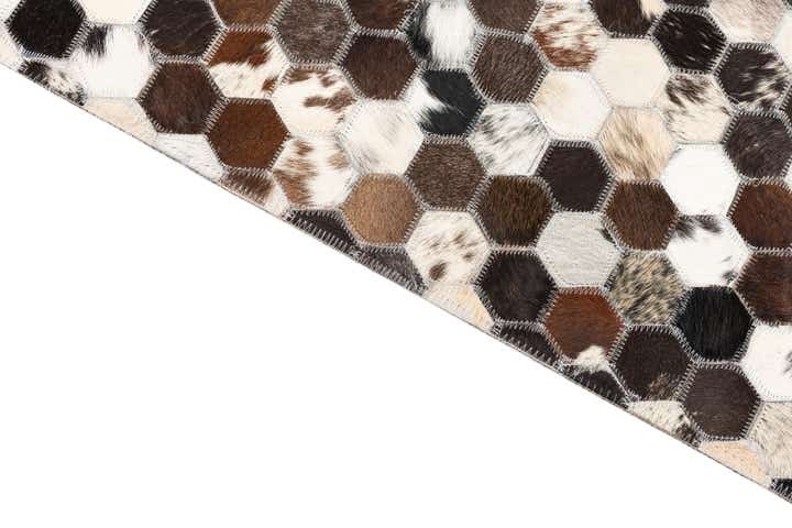5' 1 x 7' 10 Cowhide Leather Rug