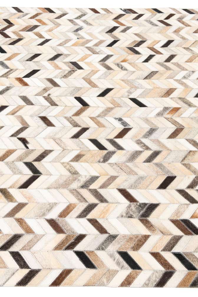 4' 10 x 7' 10 Cowhide Leather Rug