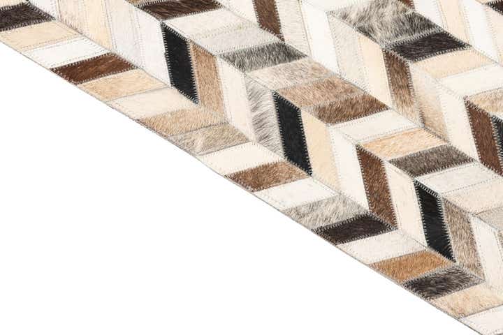 4' 10 x 7' 10 Cowhide Leather Rug