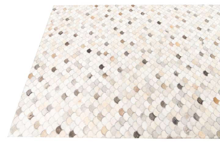 5' x 8' 1 Cowhide Leather Rug