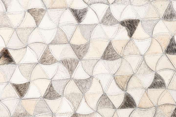 5' x 8' Cowhide Leather Rug
