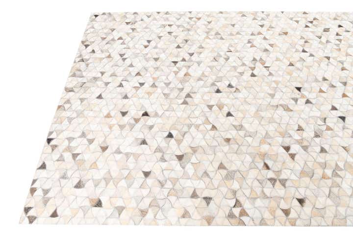 5' 2 x 8' Cowhide Leather Rug