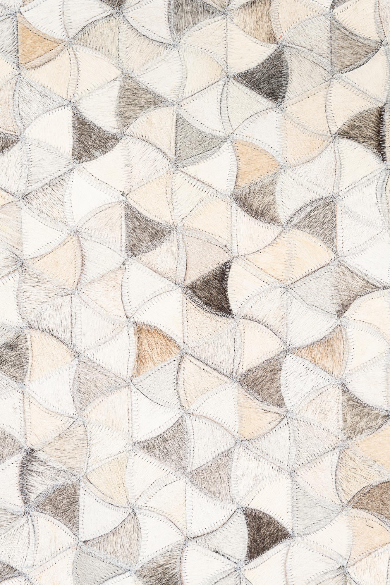 5' x 8' Cowhide Leather Rug