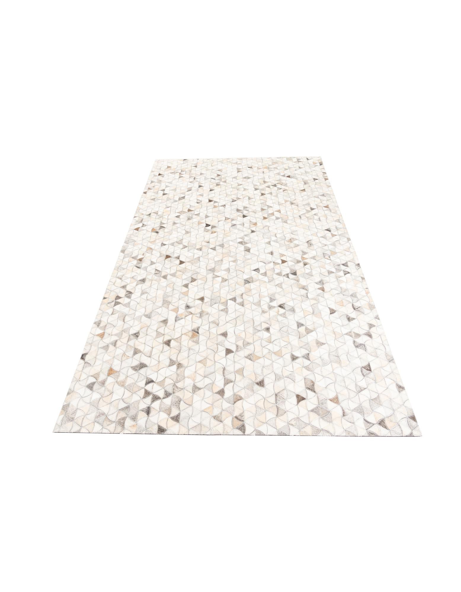 4' 10 x 7' 10 Cowhide Leather Rug