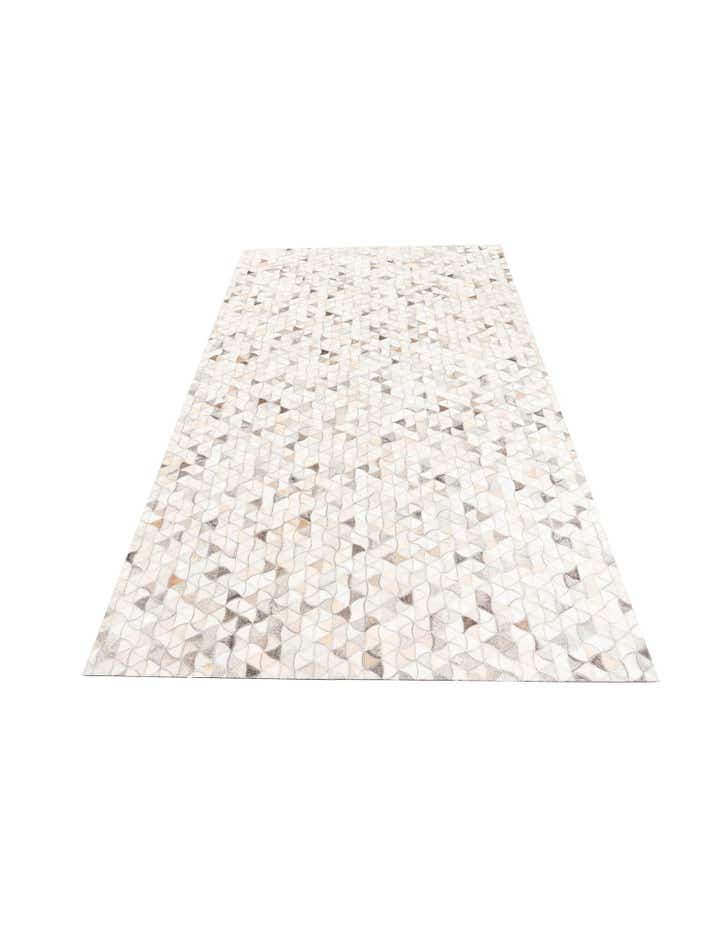 4' 10 x 7' 10 Cowhide Leather Rug