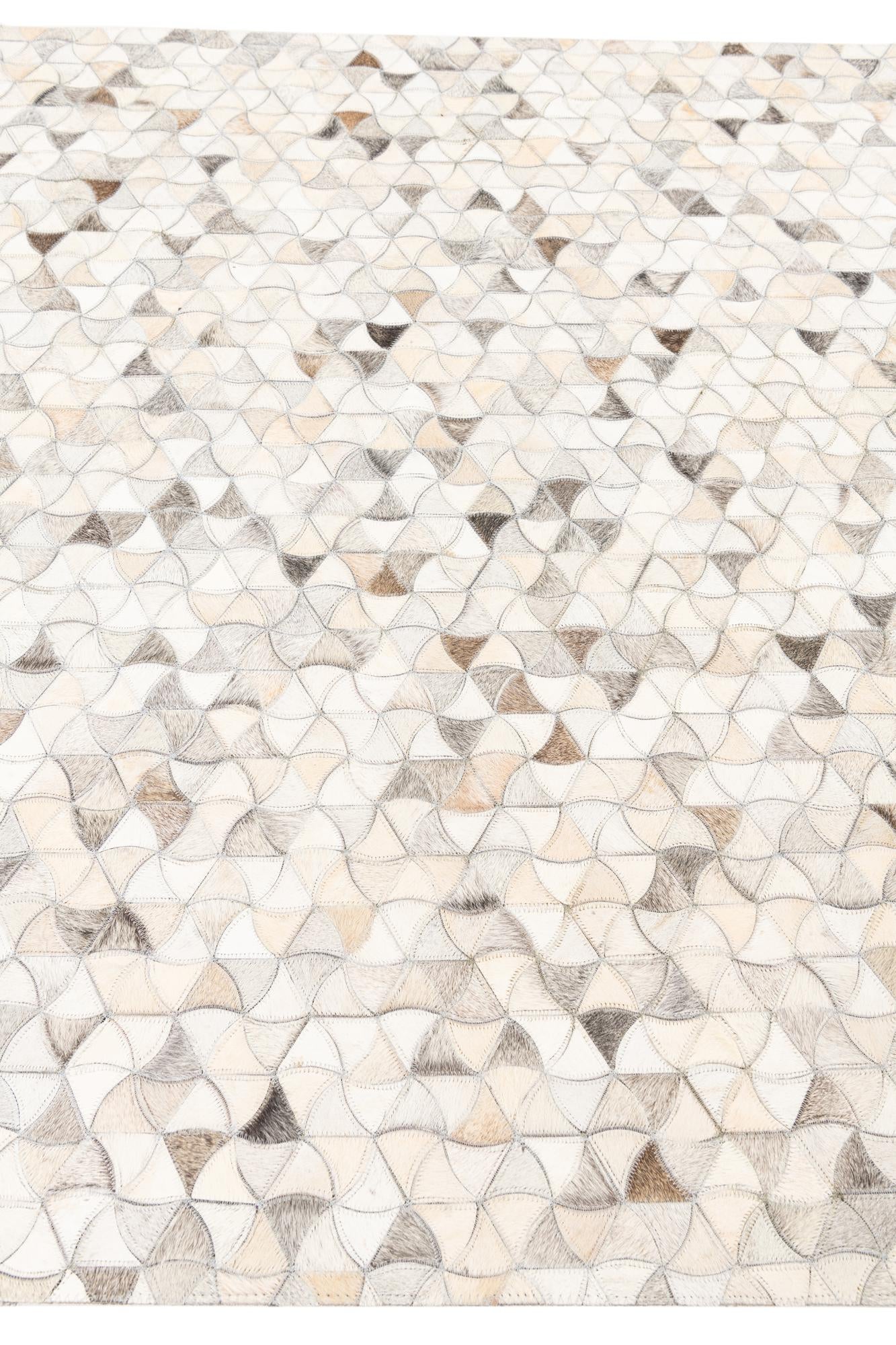 4' 10 x 7' 10 Cowhide Leather Rug