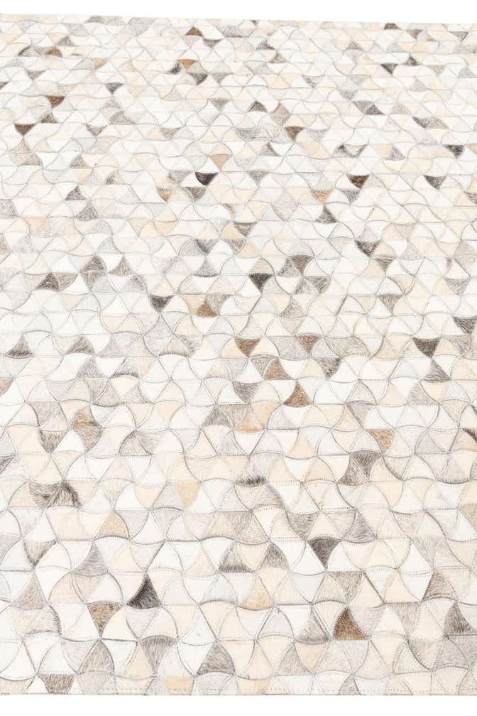 4' 10 x 7' 10 Cowhide Leather Rug