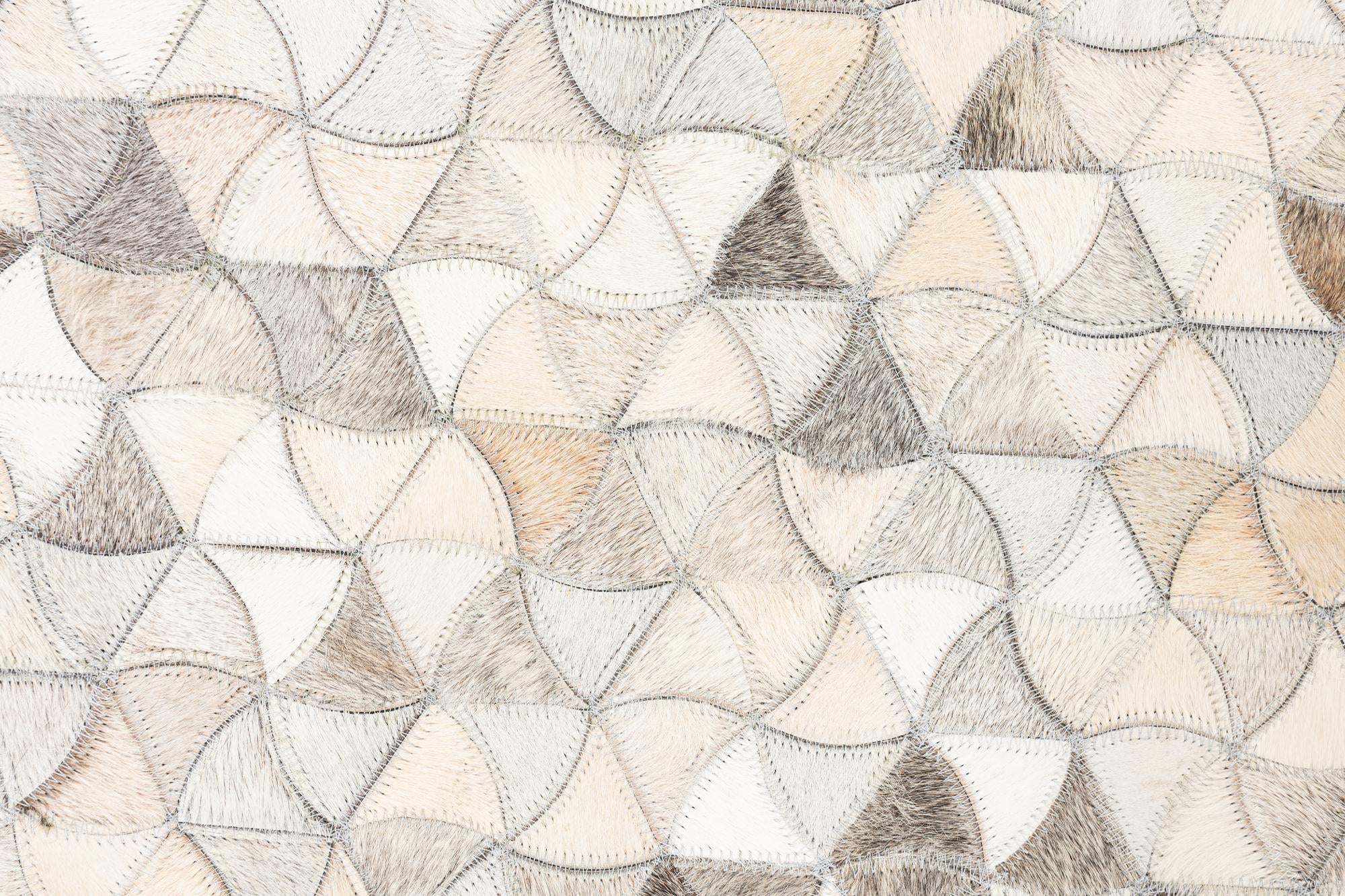 4' 10 x 7' 10 Cowhide Leather Rug