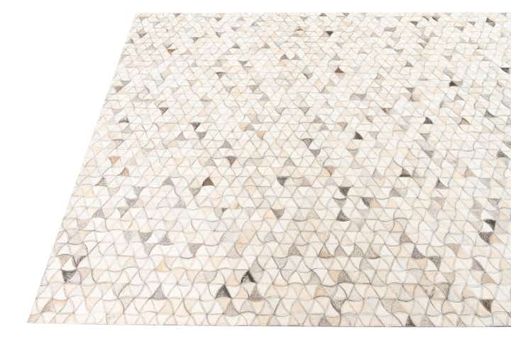 5' 1 x 8' 1 Cowhide Leather Rug