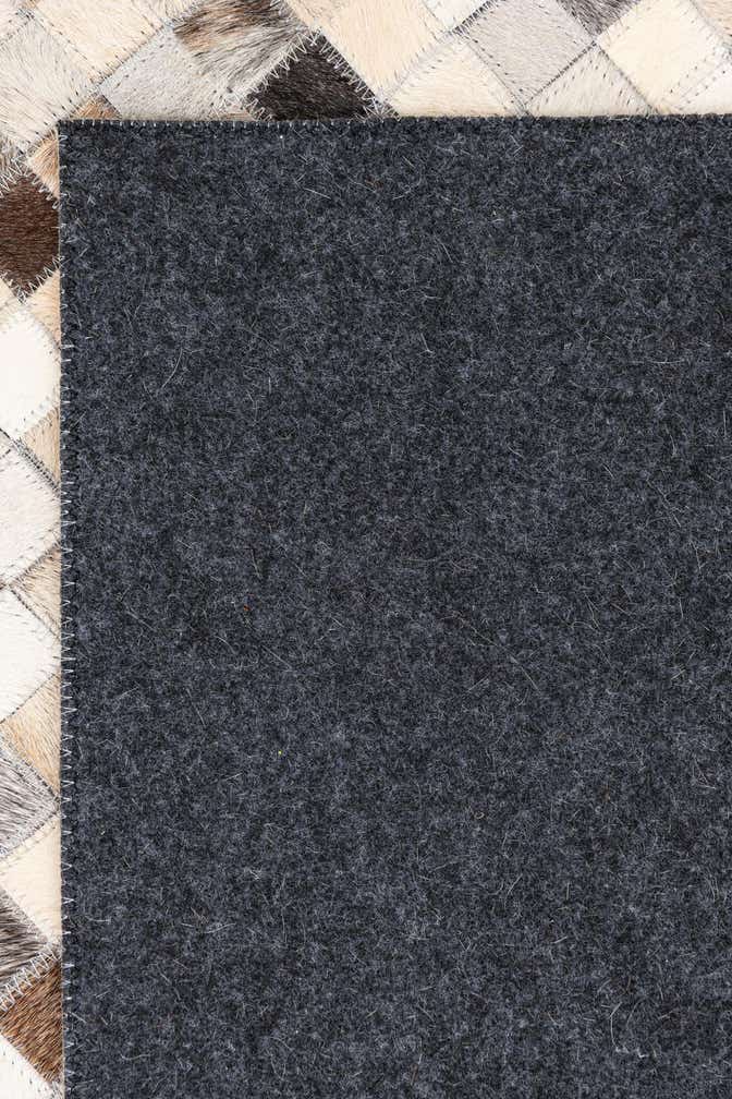 5' 1 x 8' Cowhide Leather Rug