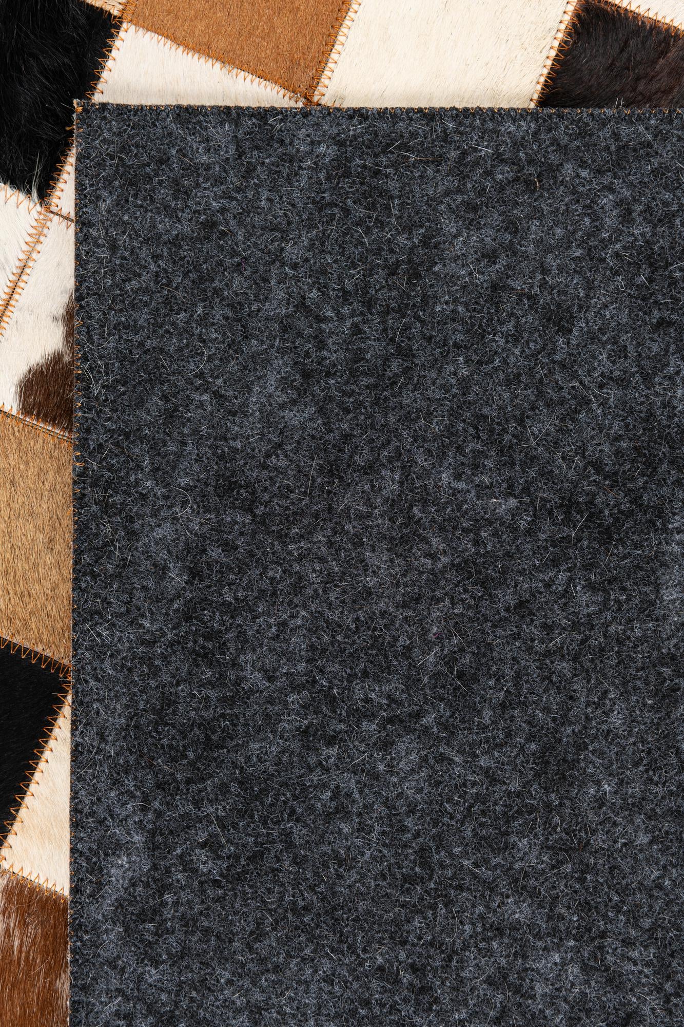 5' x 8' Cowhide Leather Rug