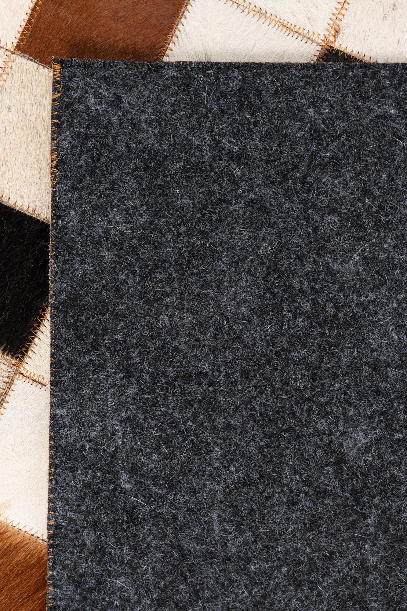 5' x 8' 1 Cowhide Leather Rug