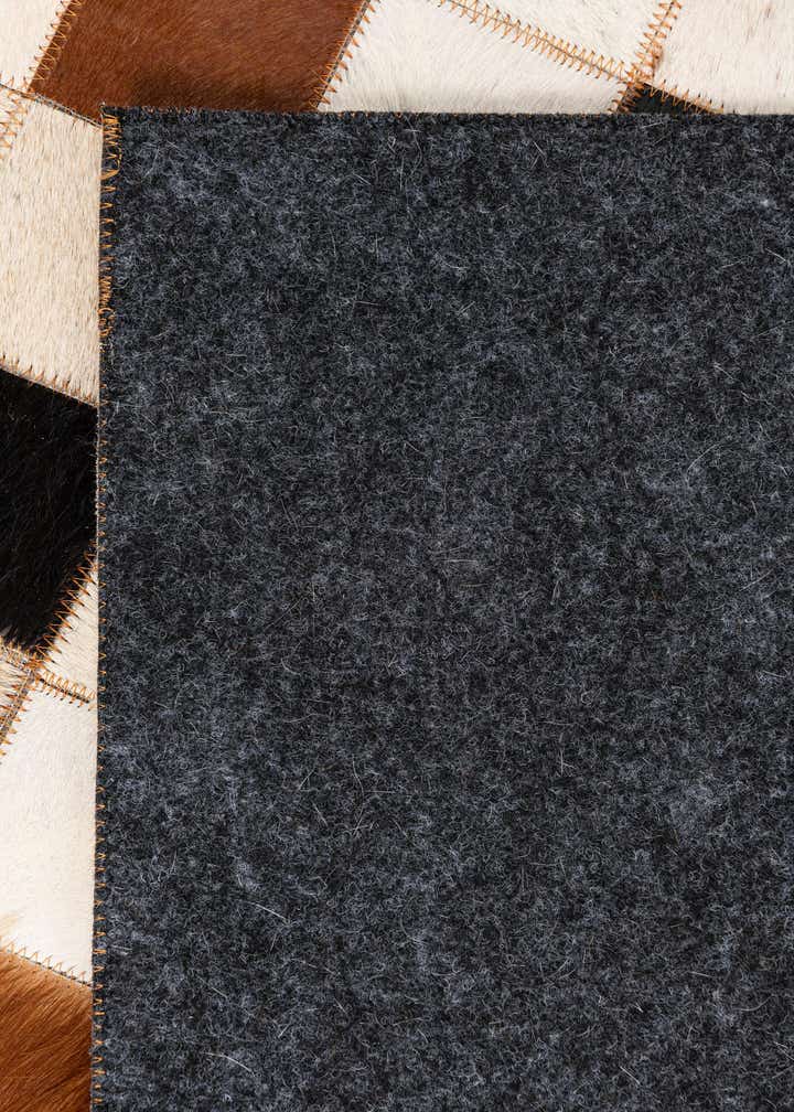 5' x 8' 1 Cowhide Leather Rug