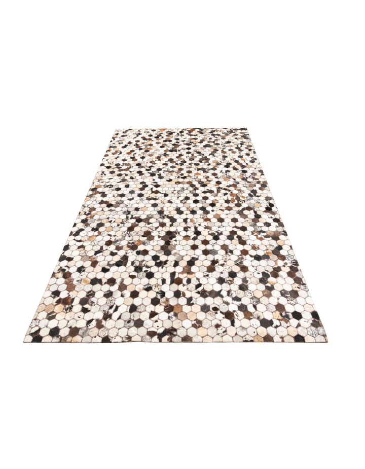 5' 1 x 8' Cowhide Leather Rug