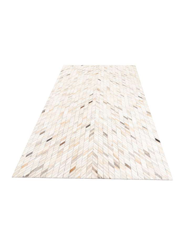 5' x 8' Cowhide Leather Rug