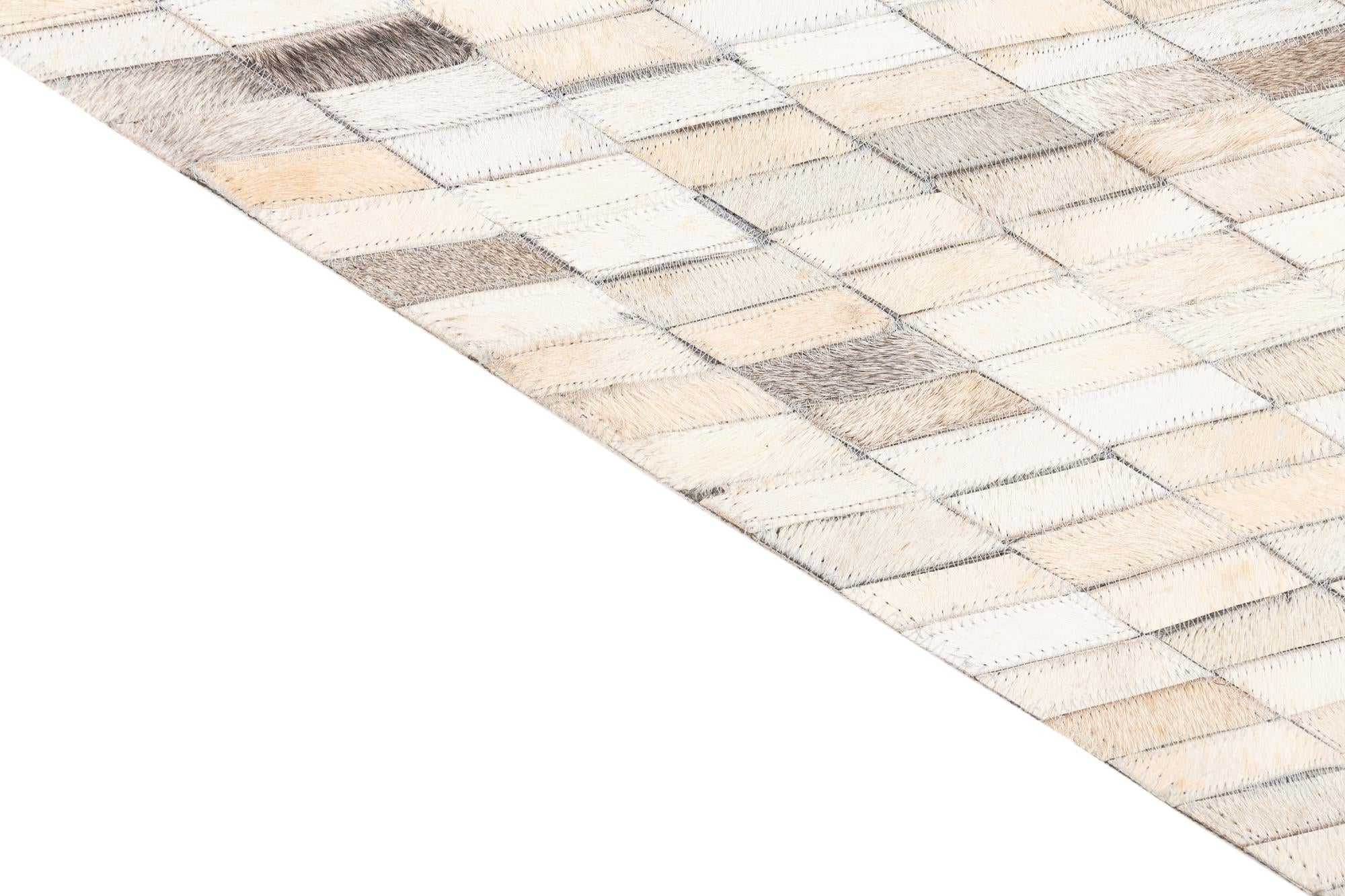 5' x 8' Cowhide Leather Rug