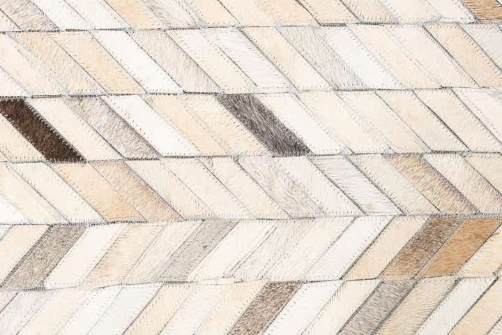 5' x 8' Cowhide Leather Rug