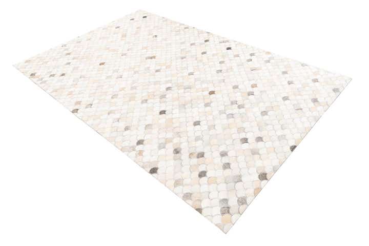 5' 1 x 8' Cowhide Leather Rug