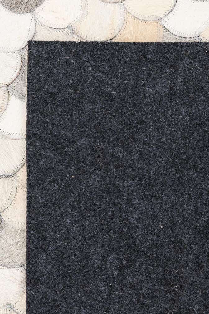 5' 1 x 8' Cowhide Leather Rug