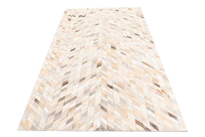 5' x 8' Cowhide Leather Rug