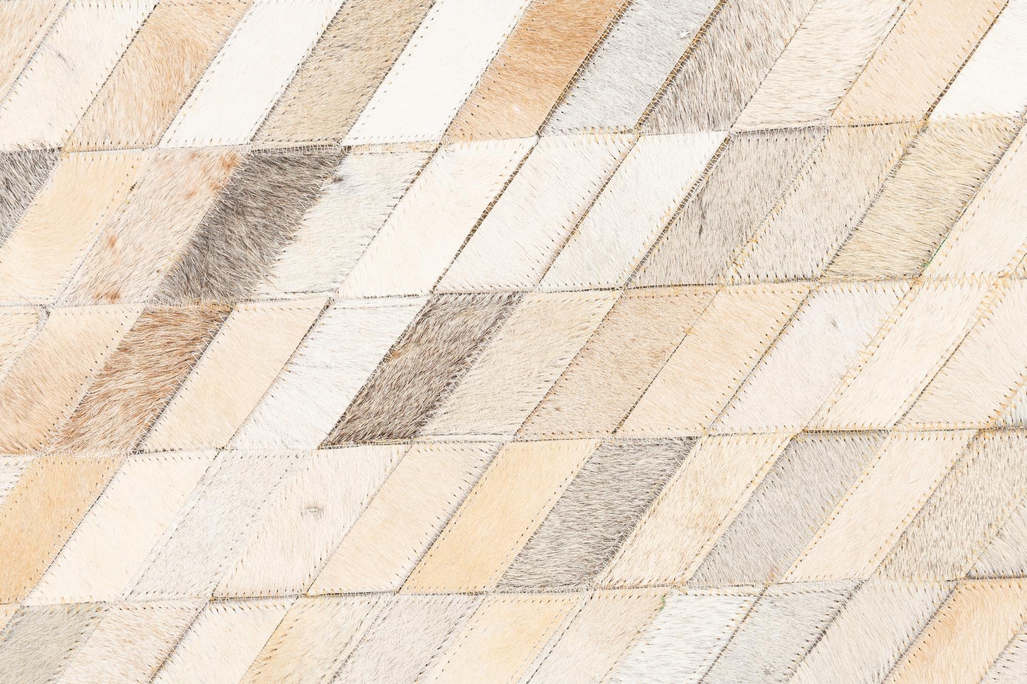 5' x 8' Cowhide Leather Rug