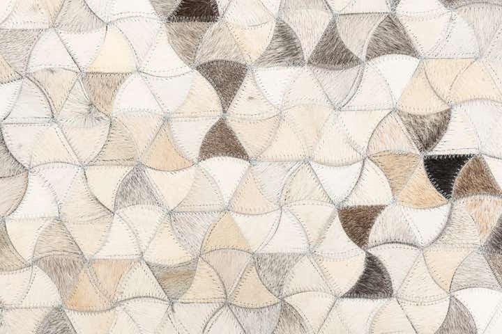 5' x 8' Cowhide Leather Rug