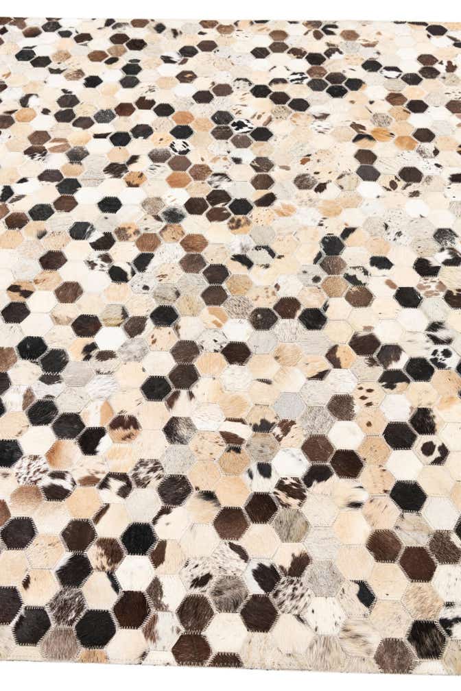5' 1 x 7' 10 Cowhide Leather Rug
