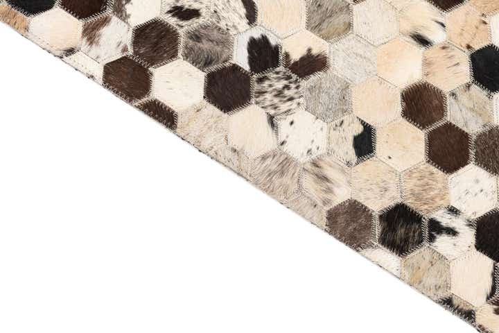 5' 1 x 7' 10 Cowhide Leather Rug