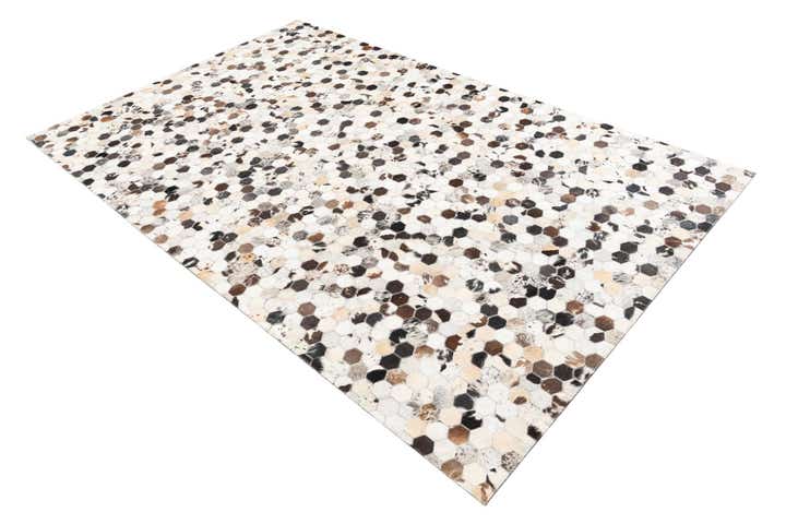 5' 1 x 8' Cowhide Leather Rug