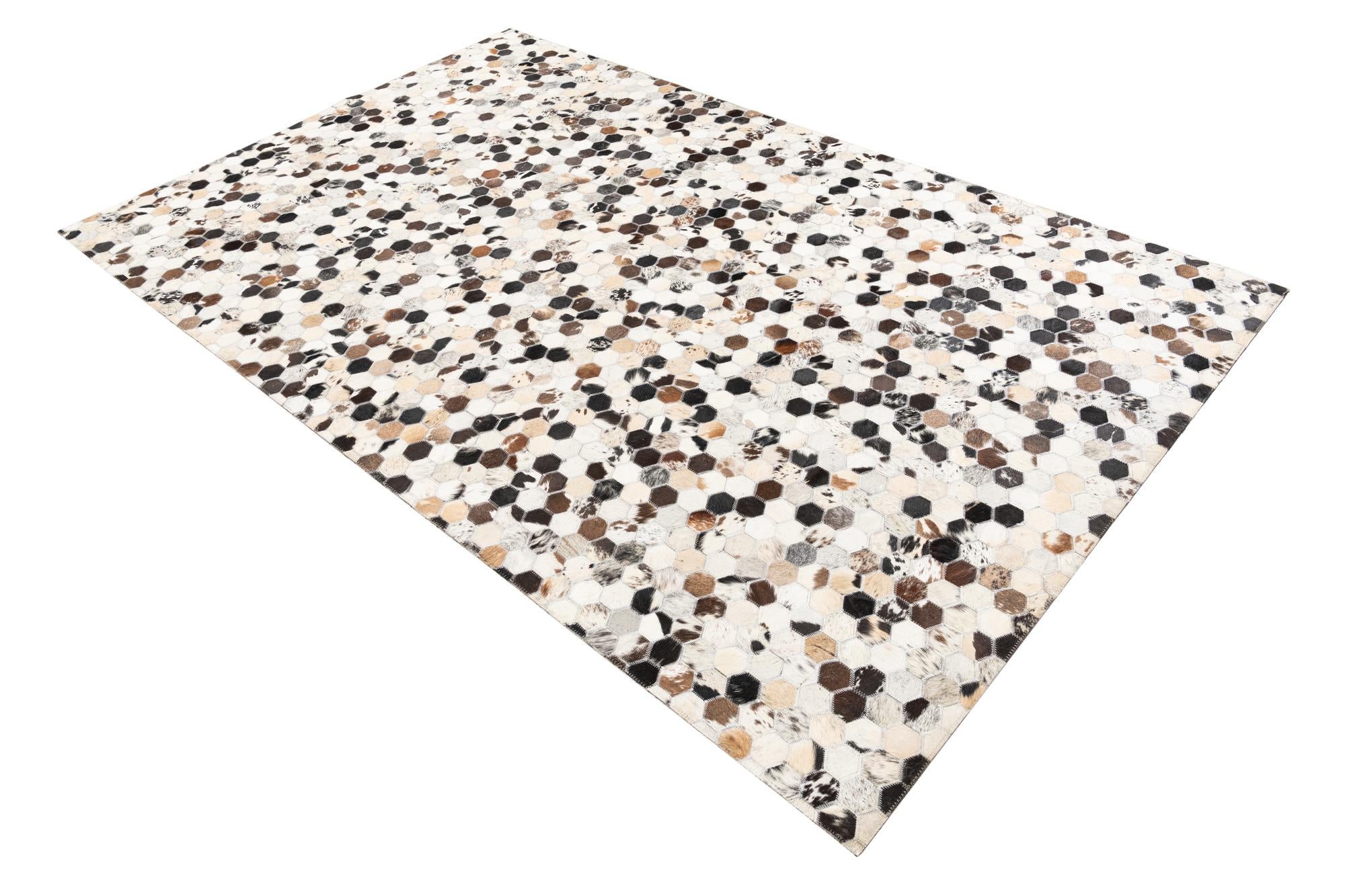 5' 1 x 8' Cowhide Leather Rug
