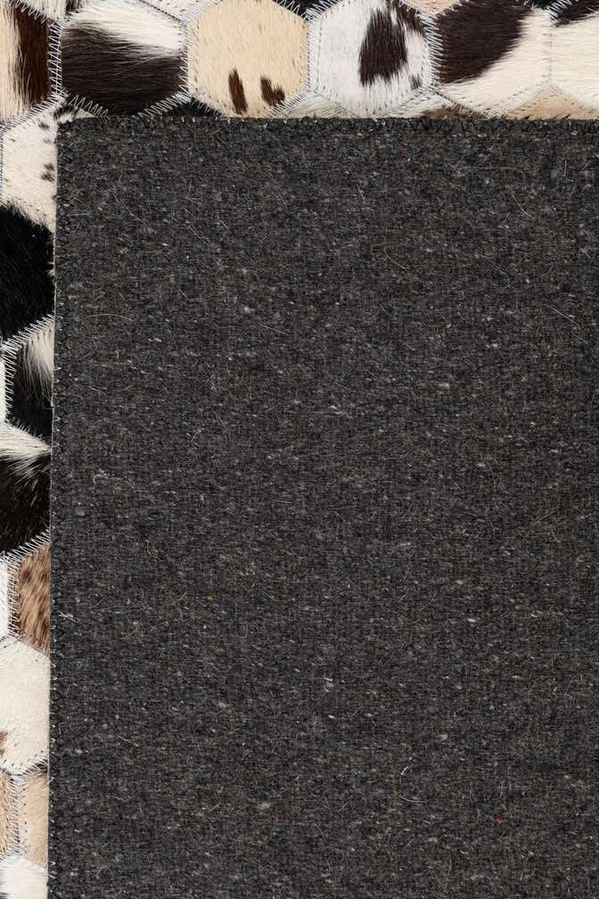 5' 1 x 8' Cowhide Leather Rug