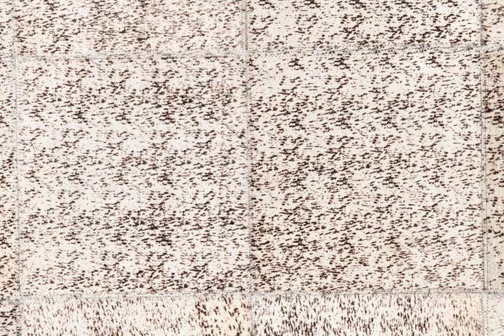 5' 3 x 7' 6 Cowhide Leather Rug