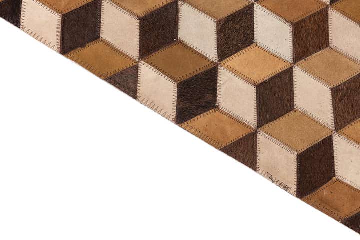 5' 1 x 8' Cowhide Leather Rug