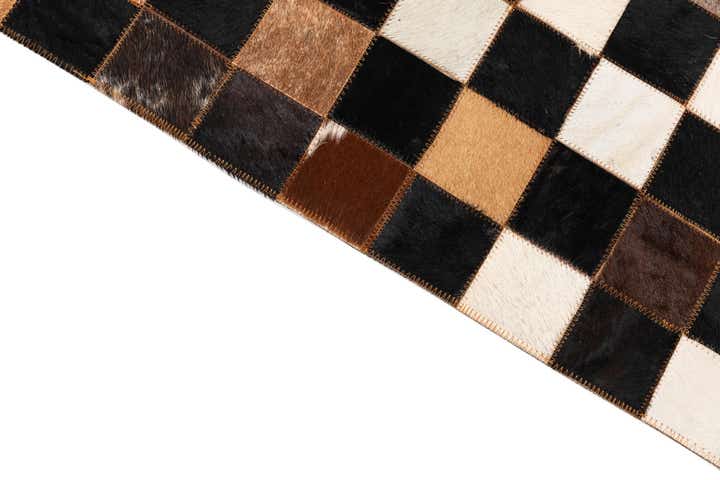5' x 8' Cowhide Leather Rug