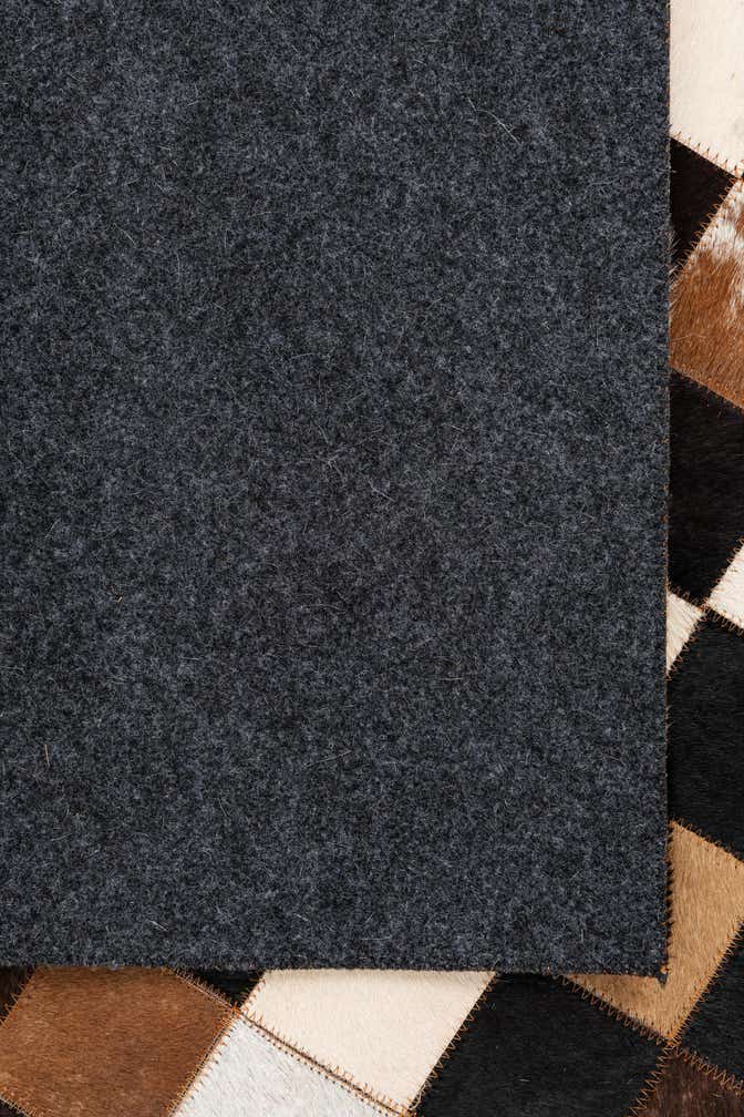 5' x 8' Cowhide Leather Rug