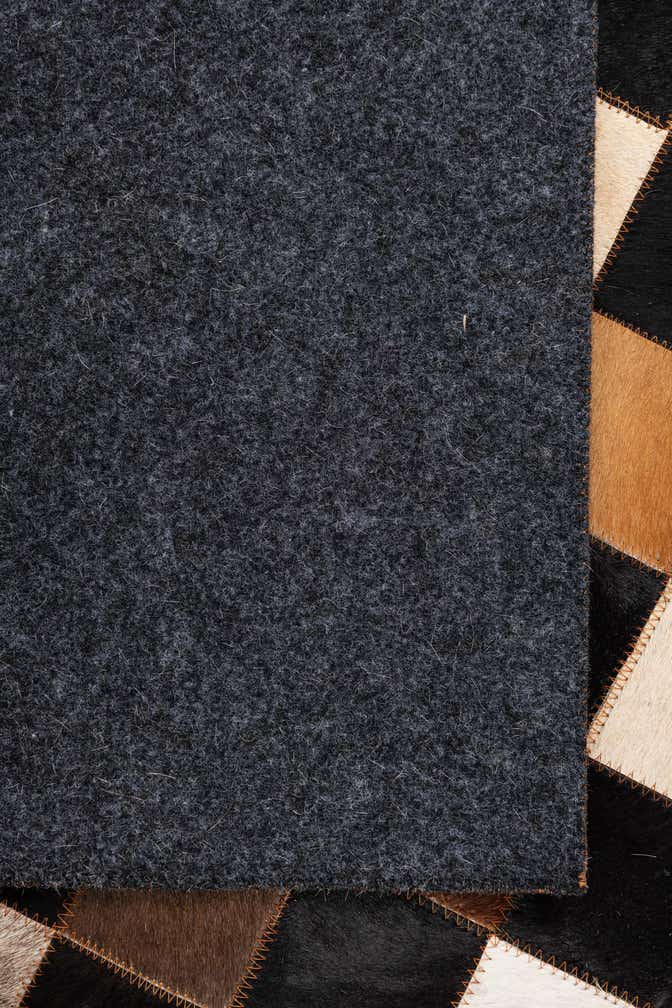 5' x 8' Cowhide Leather Rug